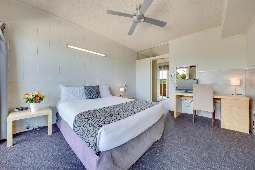 Camelot Motel Gladstone Esterno foto