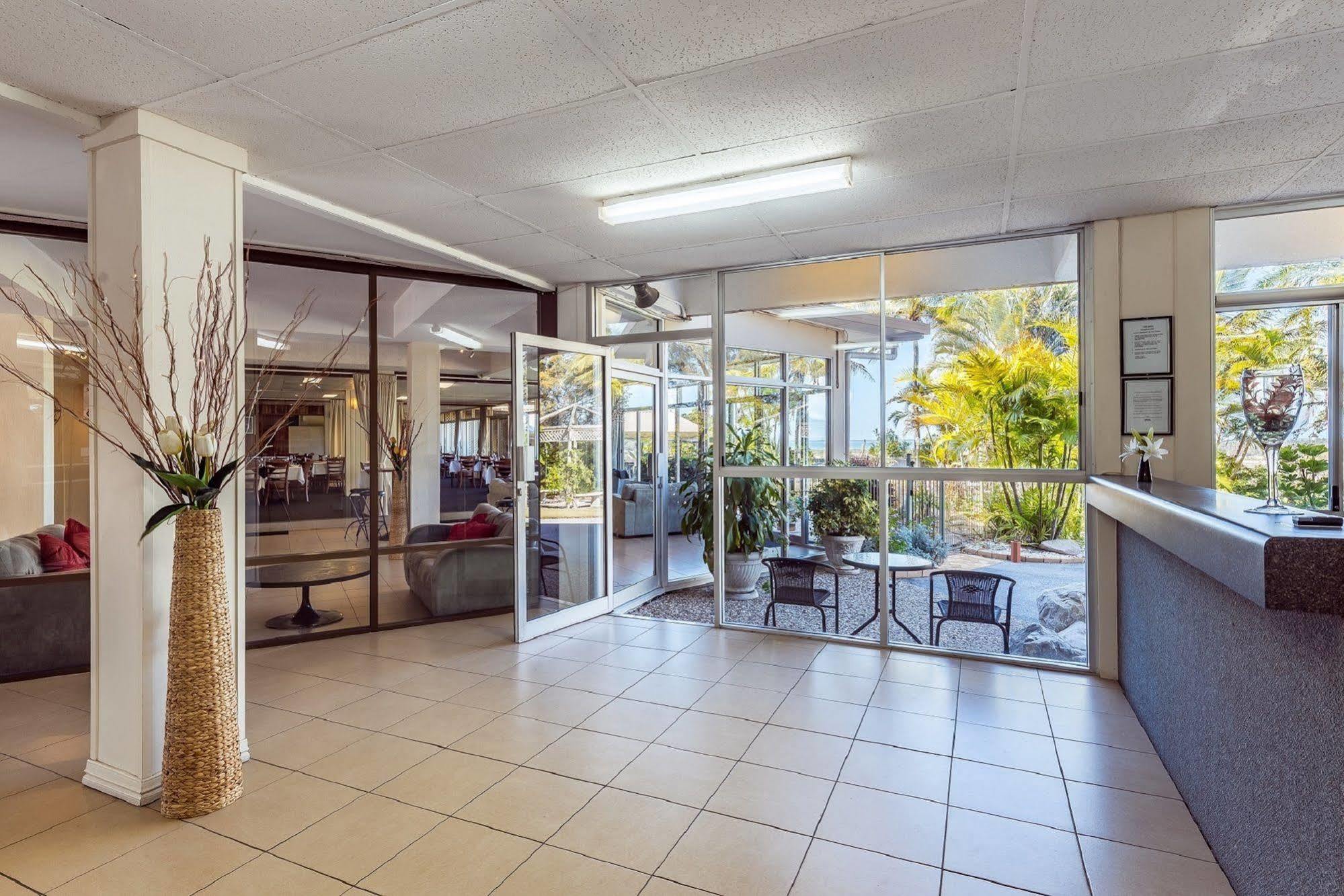 Camelot Motel Gladstone Esterno foto